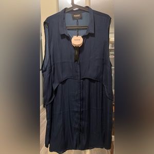 Carmakoma tunic. Never worn with tags on.